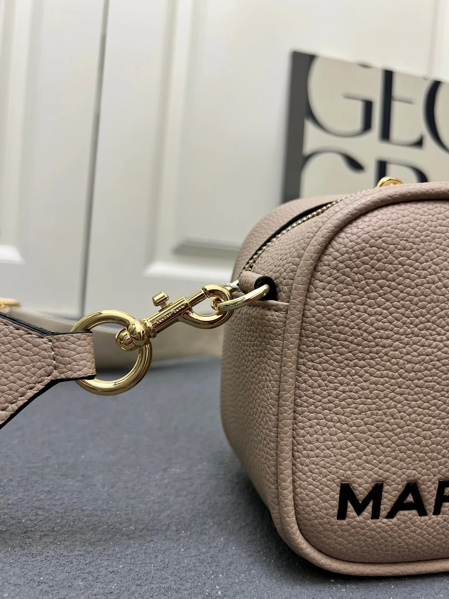 All Categories Official Website "Brand Women's Bags" Women's Bags 💙 BALENCIAGA 2025 New Balenciaga Crossbody Bag