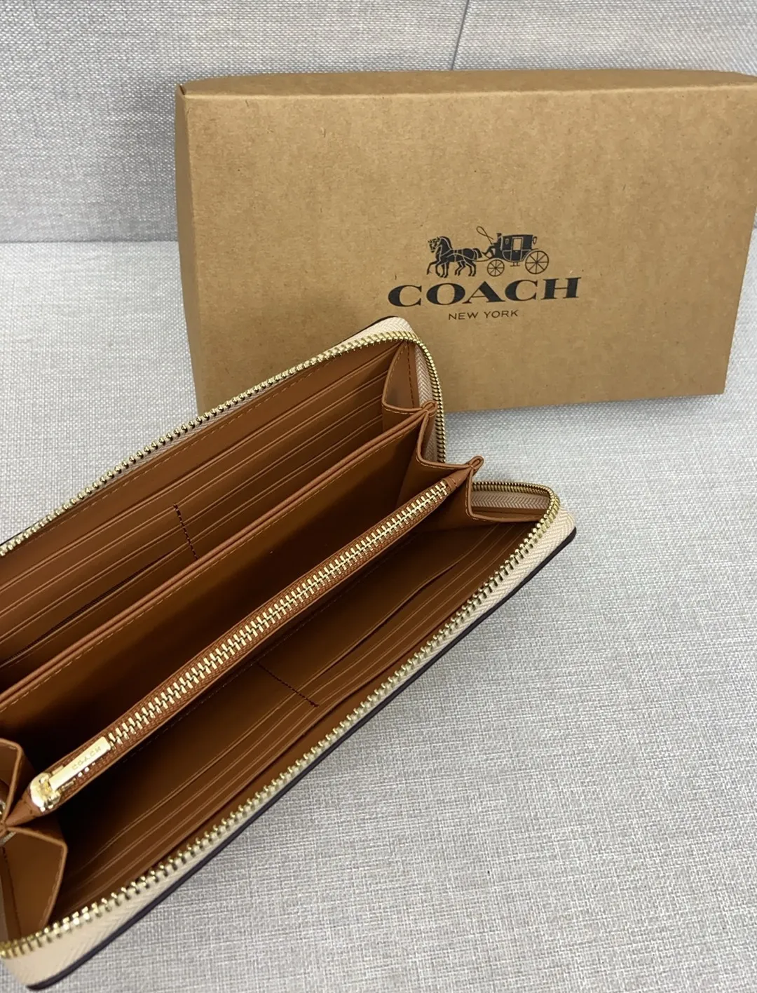 All Categories Coach Wallet (COACH) Coach CJ372