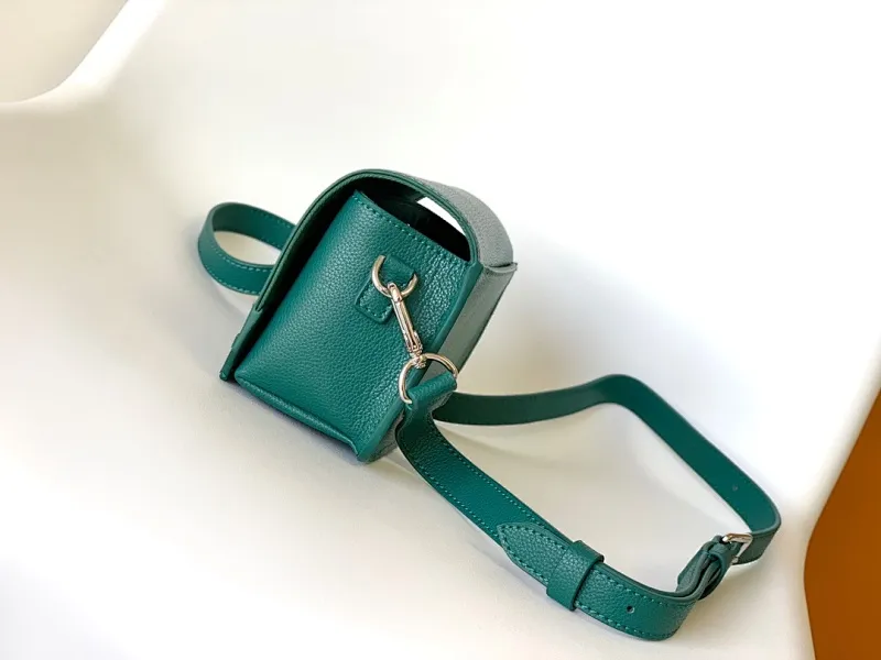 All categories 💚 Top version men’s bags 💚 LV 2025 new LV crossbody bag