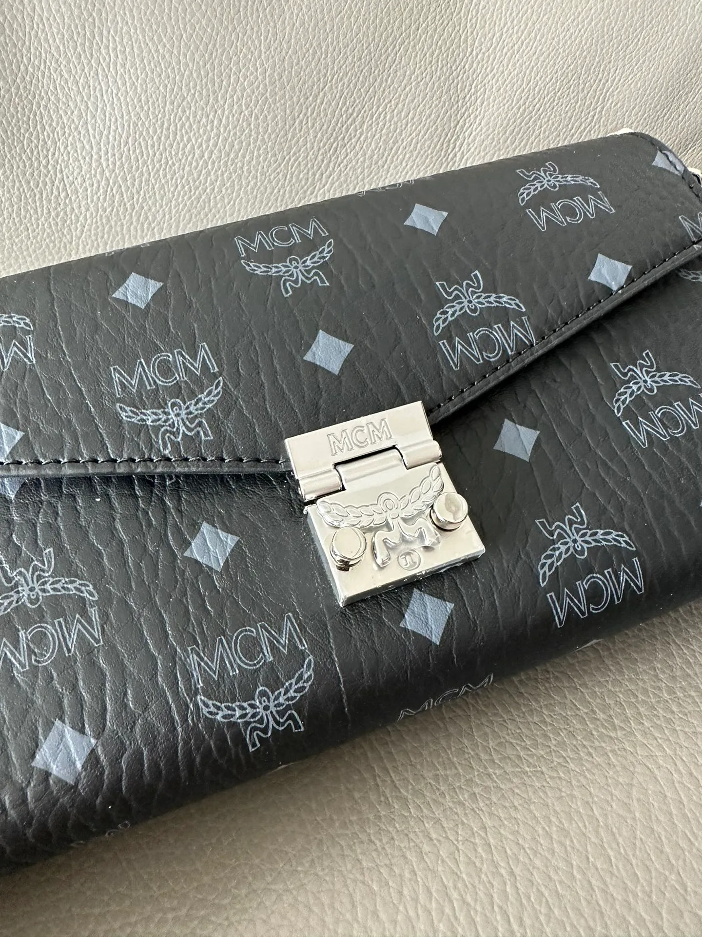 All Categories MCM Women’s Bags and Wallets MCM 65009