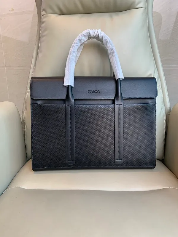 All Categories 💚 Top Version Men’s Bags 💚 PRADA 2024 New Prada Briefcase