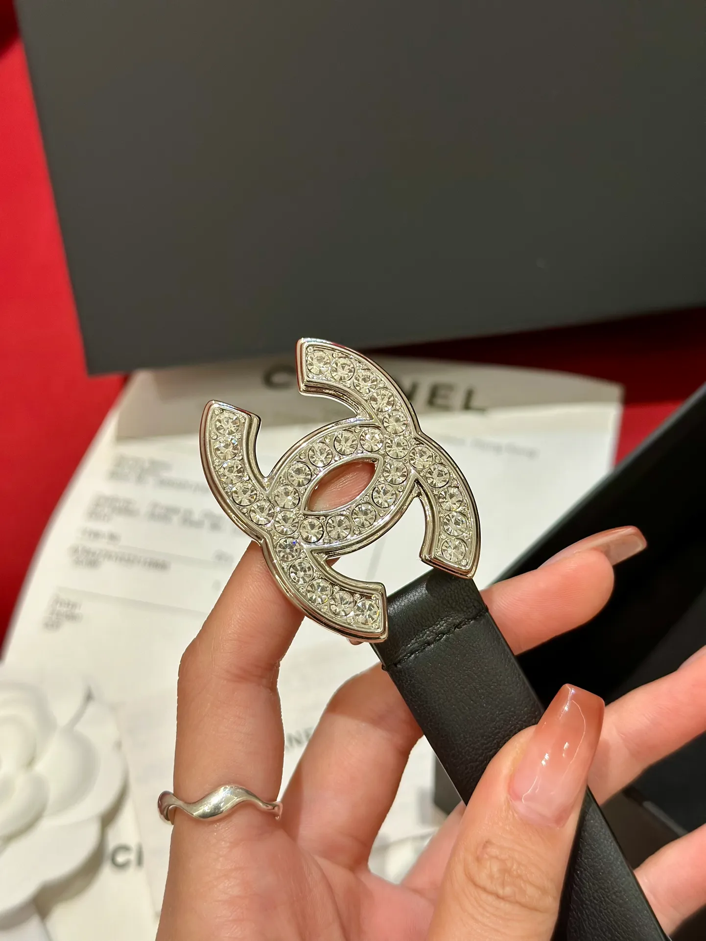 💰480💰Full package💰 💍Purchase level CHANEL⚡️🌹Latest fashion styles for women‼ ️‼ ️ The tail has a double C classic logo, top quality, genuine molded high-end custom leather hardware, custom pure steel hardware buckles, the belt adopts an elastic waist design to achieve a slimming effect, genuine positioning logo printing, comparable to the genuine product ⚡️🌹 Width 2.0cm