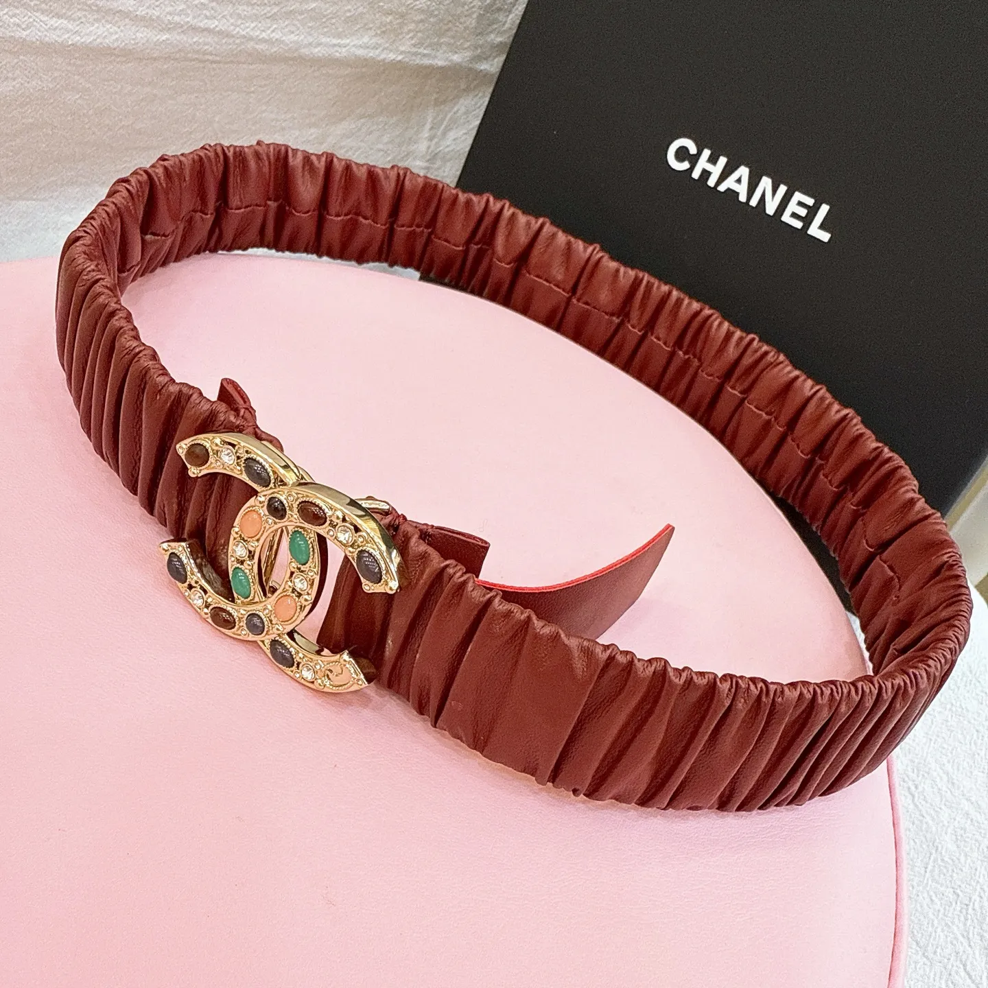 💰440💰Full package💰 💍Purchasing level Chanel⚡️🌹cc color cat stone rhinestone resin brass logo buckle calfskin silver metal and gold metal 3.0cm high quality elastic versatile elegant code number including buckle S=65cm total length (available 75, 80, 85) M=70cm L =75cm XL=80cm, one size can be used in 3 to 4 sizes!