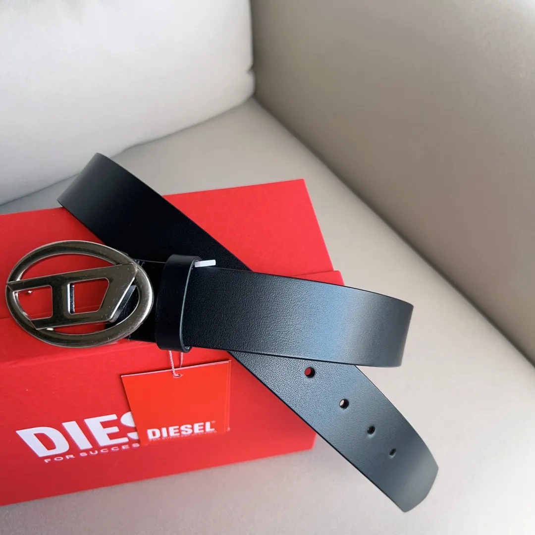 💰480💰Authentic packaging💰 💍Purchasing-grade DIESEL single-layer cowhide retro buckle Unique style design Soft calfskin Recommended by many Internet celebrities Retro style Width 4.0Cm with box
