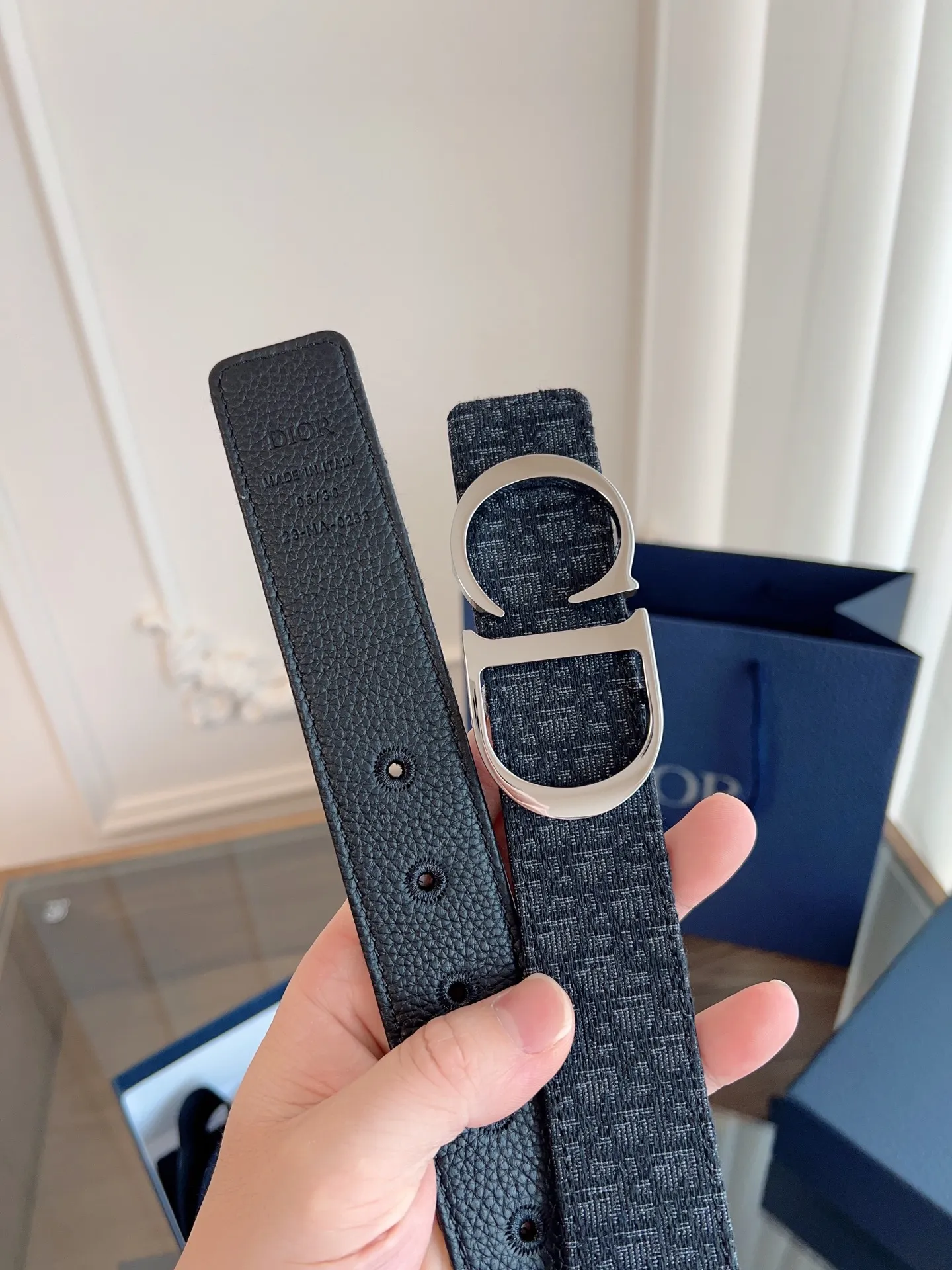 💰480💰Full package💰 💍Purchasing agent level "DIOR" Dior/enhanced version🇫🇷French original leather, Oblique small blue cloth/black cowhide. There is no doubt about the quality. There is no better, only the best. Size 3.5 cm