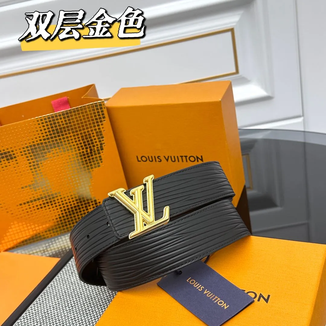 💰480💰Full package💰 💍Purchasing-grade LV Dimension double-sided belt combines creative heritage with gorgeous street style, highlighting the fashion vision of creative director Pharrell Williams. Monogram canvas covers the outer layer, and the LV Dimension metal buckle shimmers with subtle luster, making it possible to express your personality in various occasions.