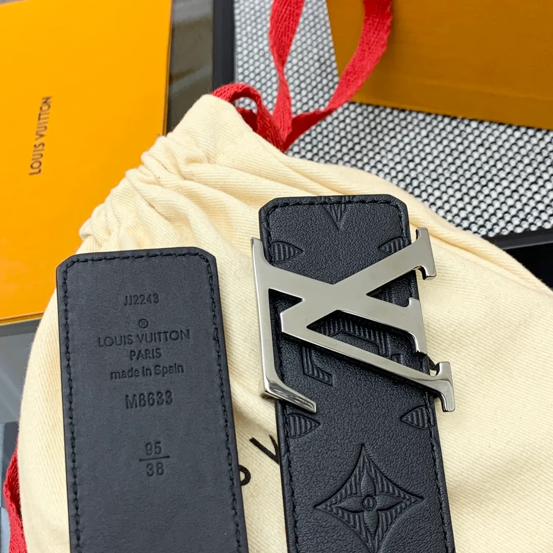 💰480💰Full package💰 💍Purchase level Lv new~🤩Lvjia France🇫🇷original leather embossed with Italian🇮🇹imported original calfskin bottom size 4.0cm fine hardware imported furnace hardware