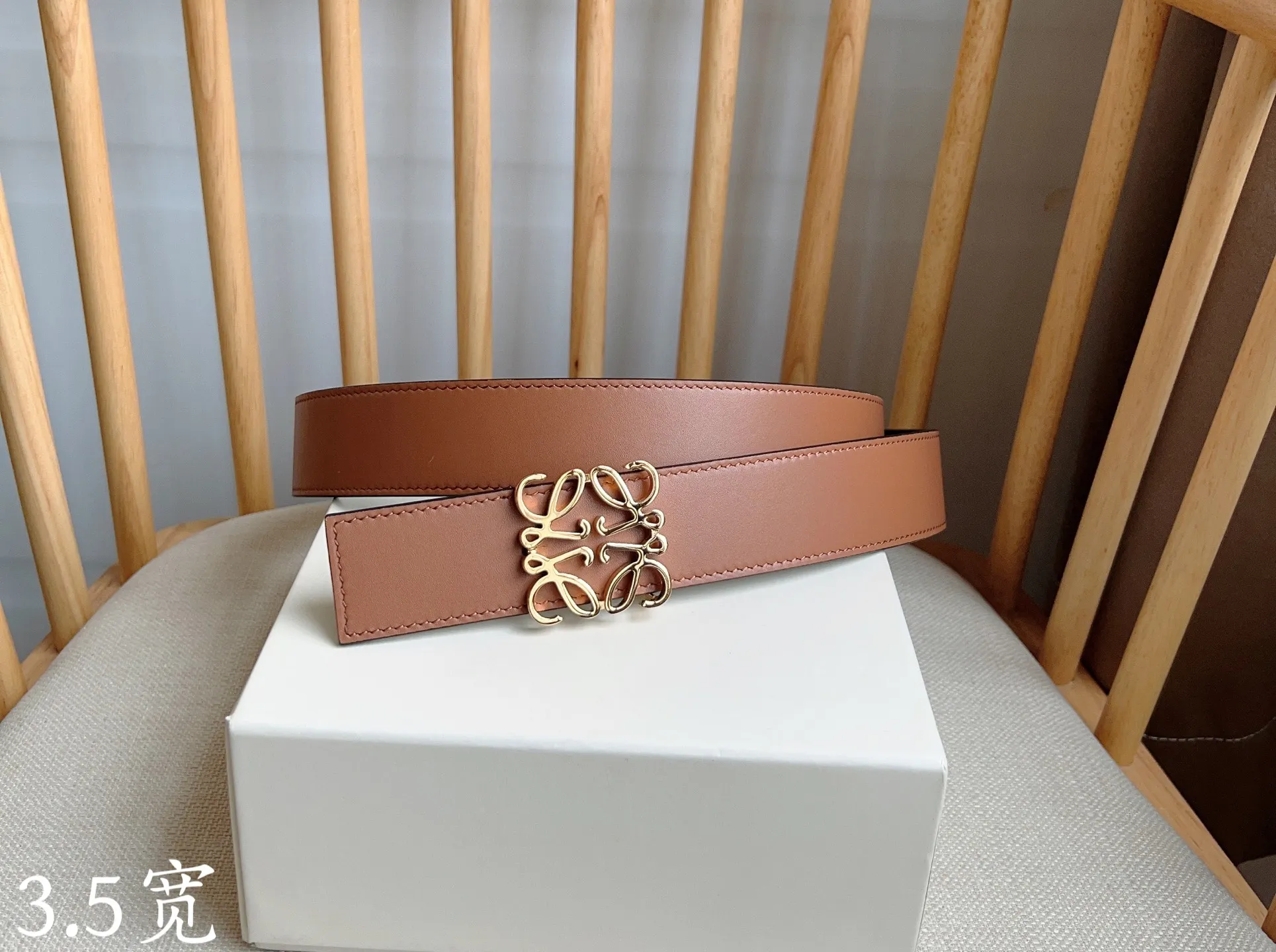 💰460💰Full package💰 💍Purchasing-grade LOEWE⚡️🌹The latest belt of the same style at the counter⚡️🌹Smooth cow leather double-sided belt equipped with Anagram pin buckle five-hole adjustment Excellent craftsmanship Personalized shape Exquisite material⚡️🌹Width: 3.5cm