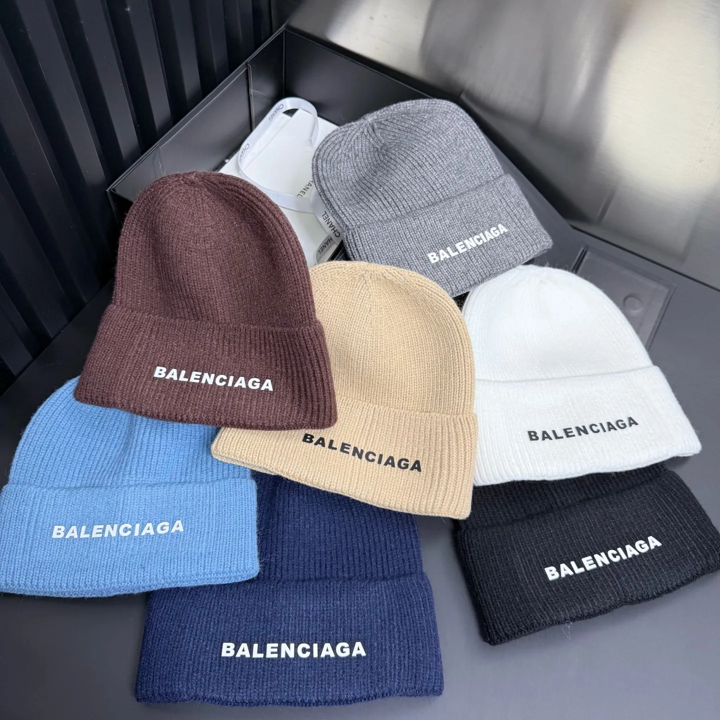 Balenciaga’s popular cold hat🔥🔥