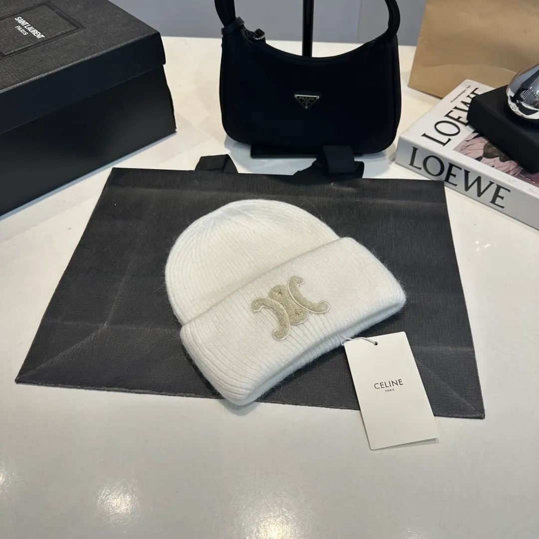 P54 Celine rabbit fur beanie