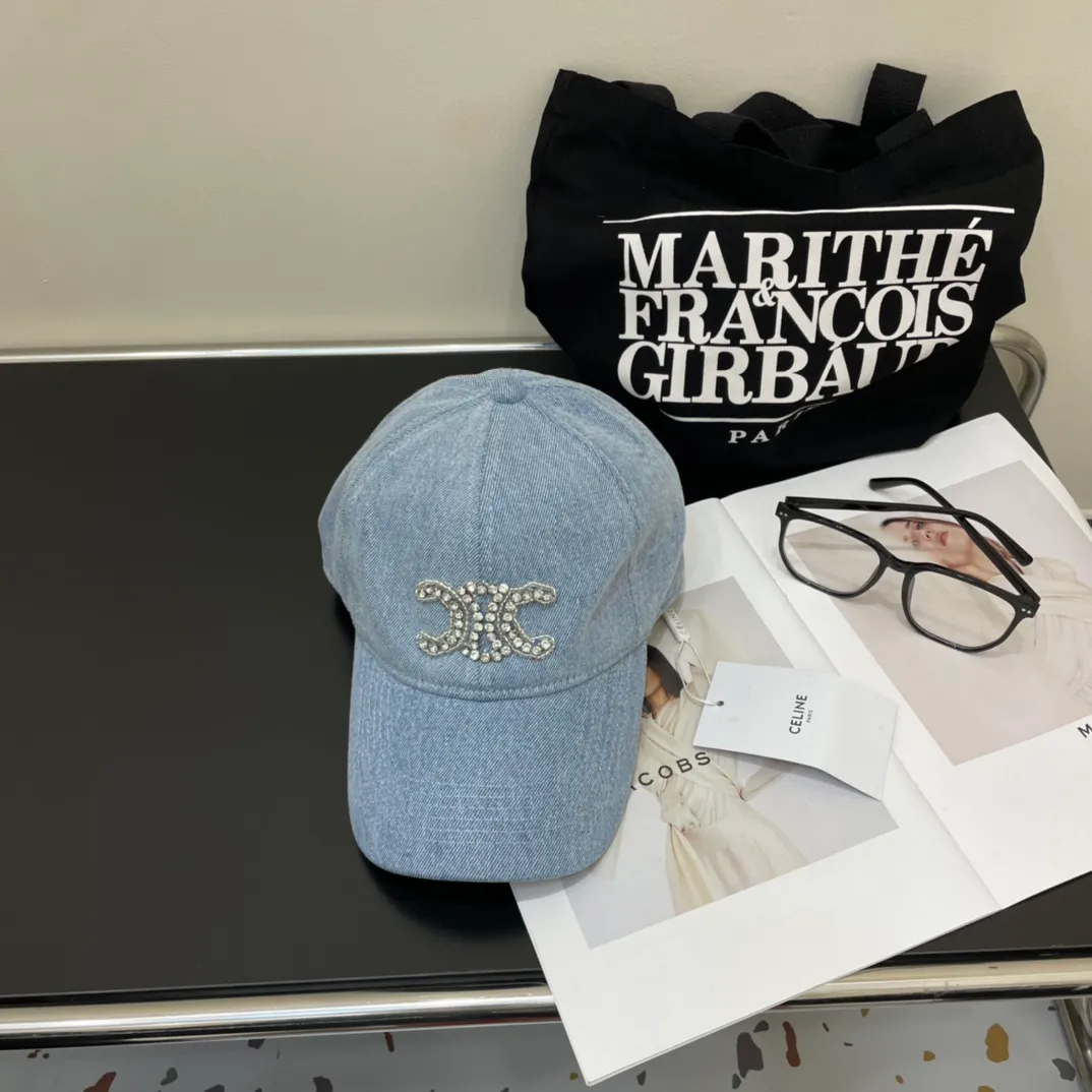 P76 CELINE·Celine's new Arc de Triomphe baseball cap 🧢 Top version 👍 Customized washed denim fabric, super textured! Arc de Triomphe crystal diamond pattern, can be worn by men and women, adjustable