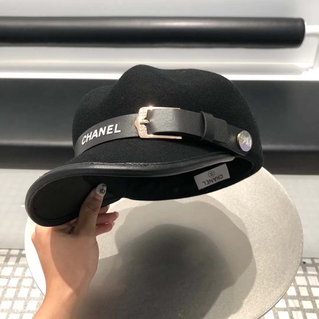 P290 CHANEL Chanel's new autumn and winter new style wool hat baseball cap with the same style as the star! High-end goods! The most knowledgeable version on the market