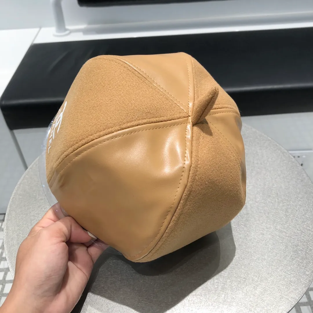 P150 CHANEL 🌺New style of wool beret, super good beret, better effect on top, hot style in autumn and winter