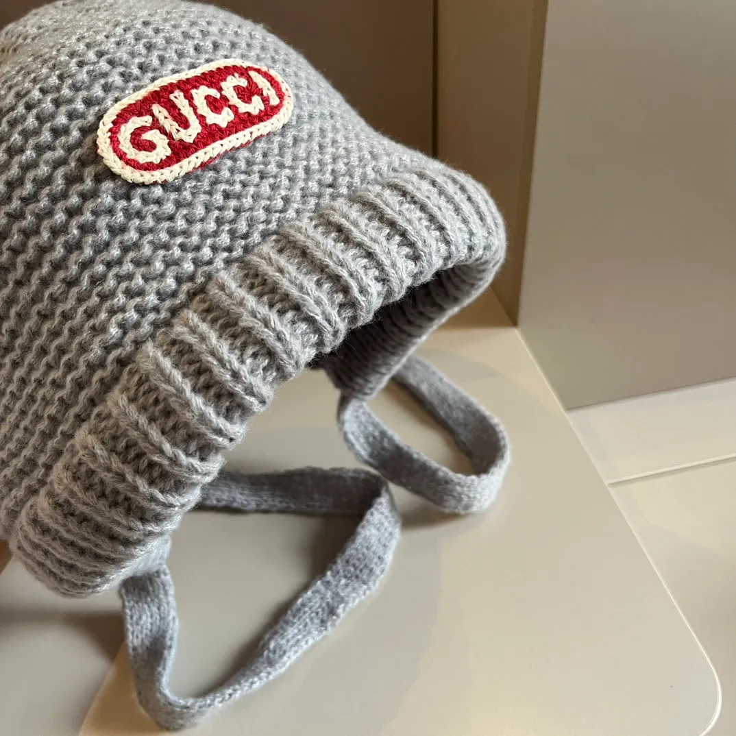 💰90¥ Gucci new knitted cold hat ear protection hat