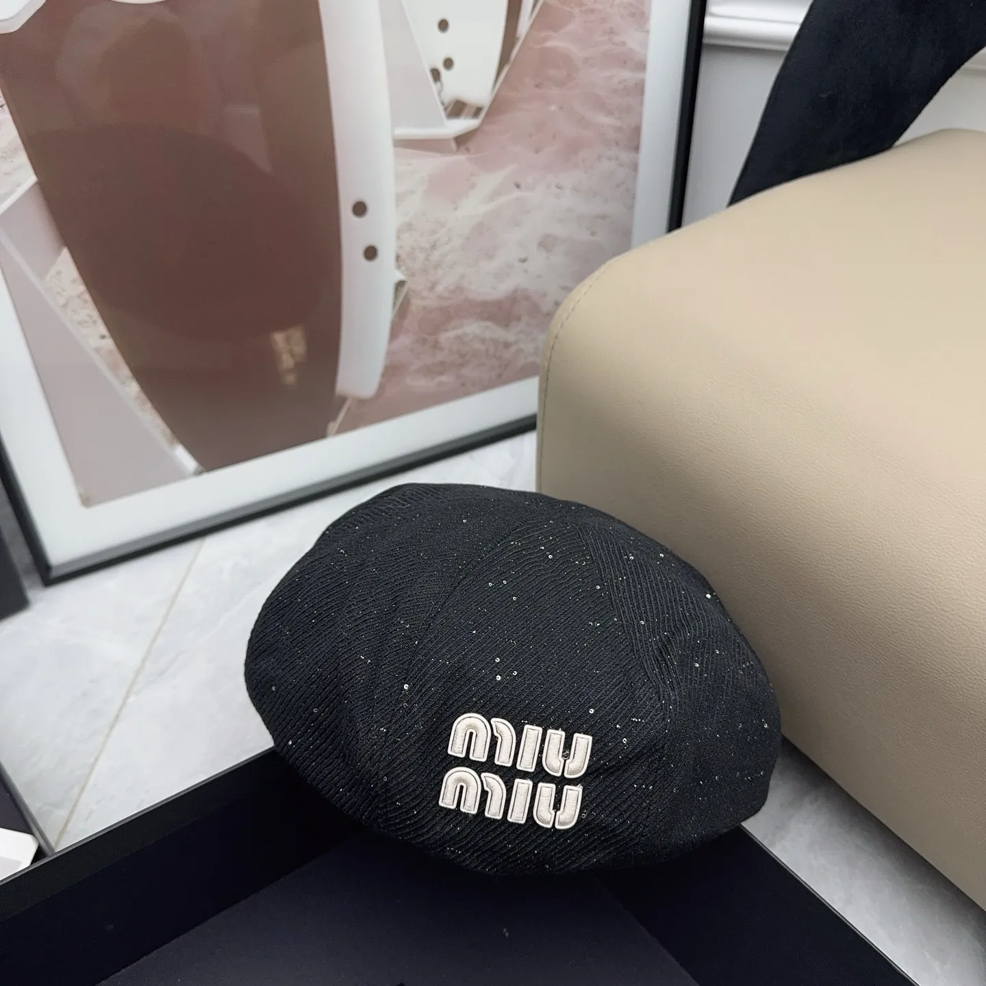 miumiu 💫 High-end fabrics and new berets with a high-end feel!