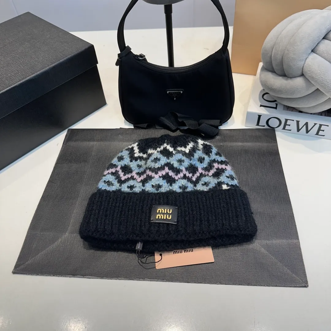P56 miumiu new autumn and winter woolen hat