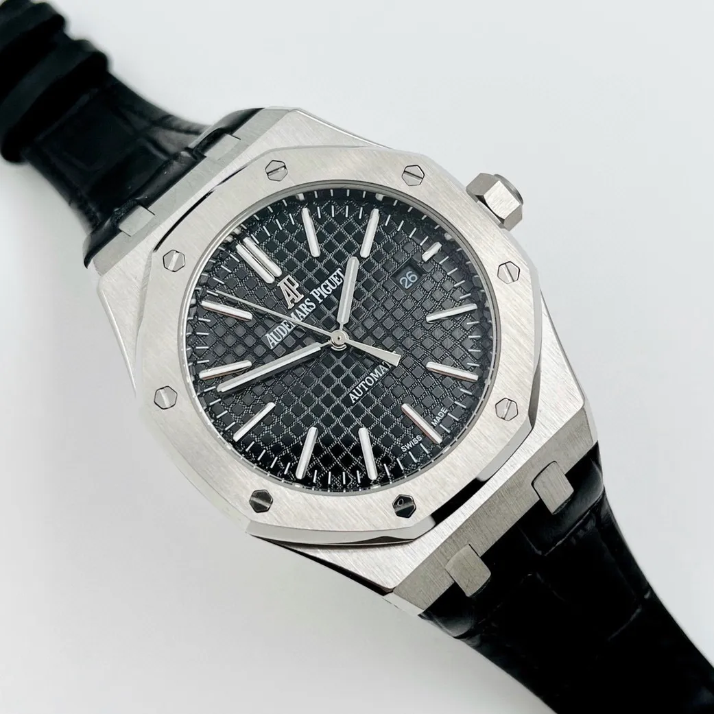 【High-end replica】💰1240! AUDEMARS PIGUET Royal Oak Series (Exquisite and Intelligent Work) Wrist Beauty Style Type Imported fully automatic mechanical movement 316l stainless steel case Wear-resistant sapphire glass mirror Imported cowhide strap with original buckle to fit the wrist Case size 41.9 mm in diameter and 12.1 mm in thickness Excellent and sophisticated Wisdom style Noble and generous Noble style