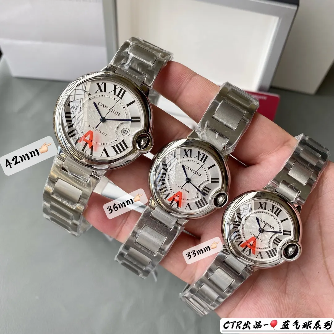 【High-end replica】💰1080! 【Customized all-in-one machine】💰1920! Cartier Blue Balloon Series Produced by CTR - the highest quality single product at the most affordable price. The CTR One Blue Balloon series has a full range of colors. The Blue Balloon watch is famous for its delicate style and elegant style in the Cartier watchmaking industry. Of course, this watch must have such characteristics. The color of the stainless steel case makes the watch as light as a balloon, and the blue crown seems to have disobediently deviated from the original planned trajectory, like a playful couple. The Roman numeral time scales on the dial look retro and deep, decorated with guilloche patterns and sword-shaped hands. The entire watch gives people a delicate and considerate feel. Isn’t this what couples need? Built-in: imported 9015 all-in-one fully automatic mechanical movement Glass: imported high-grade sapphire glass "finely polished with crescent notches" and "fish eye effect clearly visible" Waterproof: 0️⃣highly waterproof Pointers: burnt steel blue pointer color 🔥Top product, high quality products constantly🔥The pictures are actually taken for a customized all-in-one machine!