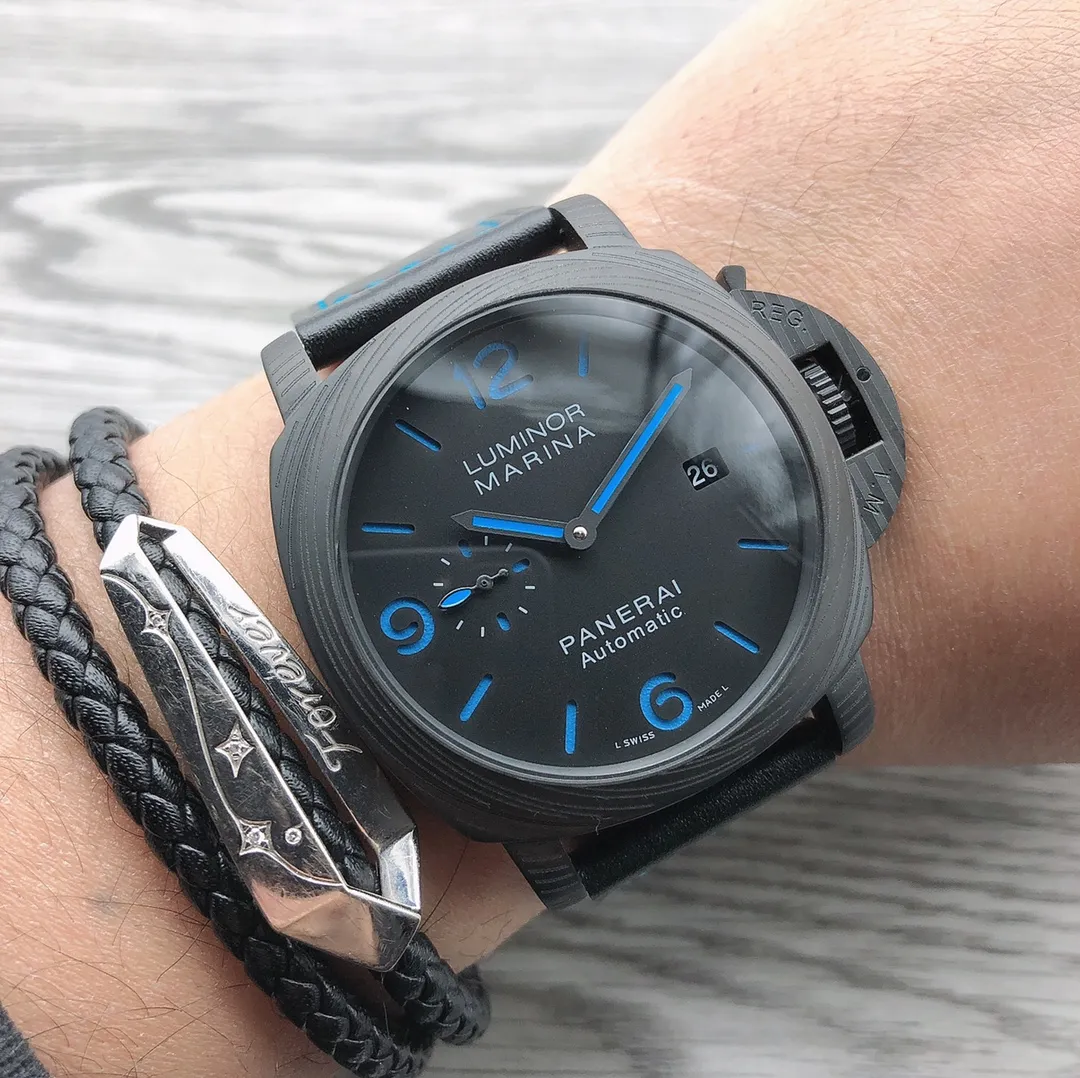 【High-end replica】💰1840! Panerai - PANERAI Model: PAM00700 🎮 Type: Men's top watch Movement: Imported automatic mechanical movement Case: 316L stainless steel case 🎮Mirror: Mineral strengthened glass Belt: Imported genuine cowhide strap. The three heroes are outstanding and show the charm of men. Size: diameter 47MM, thickness 16mm