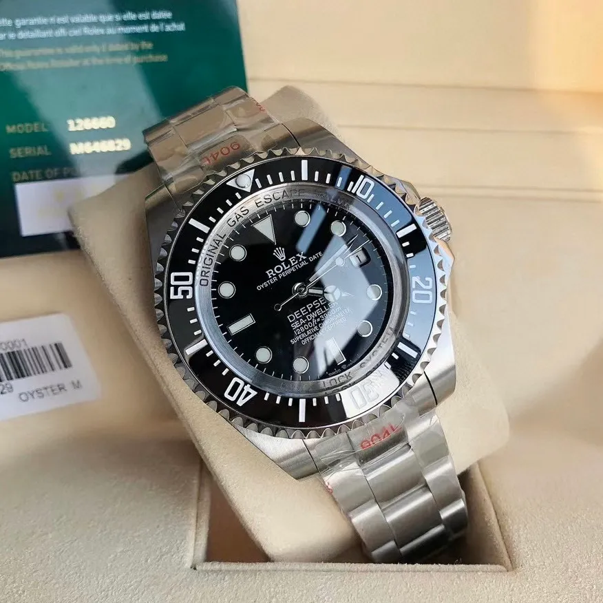 【High-end replica】💰1240! 【Customized all-in-one machine】💰1720! Rolex Ghost King As one of the leading brands in the watch circle, the Ghost King is undoubtedly one of the leading watches of the brand. The GD factory invests heavily in creating fine steel texture, diving performance, luminous intensity, and accurate travel time, which perfectly interprets the essence of this model. [Movement] Equipped with GD's dedicated 0️⃣rework, 💯new original Citizen 8215 fully automatic mechanical movement, with accurate travel time, excellent performance, and a power reserve of up to 48 hours. [Case] 316L stainless steel case perfectly presents the same curvature and gloss as the original version, super high-density mineral glass mirror, exquisite workmanship perfectly inherits the original diving performance [Literal] Clear scale, super long-lasting luminous, synchronized authentic details, clear inner shadow circle lettering, well-proportioned fonts [Watch strap] 316L stainless steel bracelet with the only original telescopic adjustable clasp in its class ⚠️ Please look for the exclusive quality of GD products