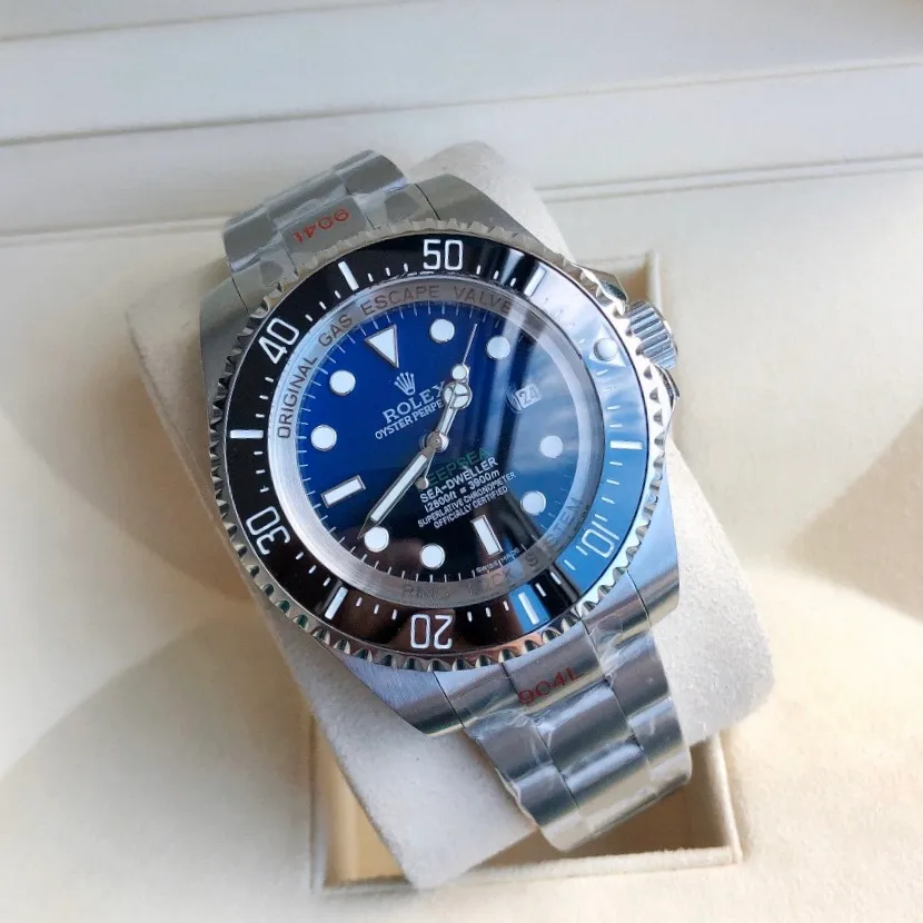 【High-end replica】💰1240! 【Customized all-in-one machine】💰1720! Rolex Ghost King As one of the leading brands in the watch circle, the Ghost King is undoubtedly one of the leading watches of the brand. The GD factory invests heavily in creating fine steel texture, diving performance, luminous intensity, and accurate travel time, which perfectly interprets the essence of this model. [Movement] Equipped with GD's dedicated 0️⃣rework, 💯new original Citizen 8215 fully automatic mechanical movement, with accurate travel time, excellent performance, and a power reserve of up to 48 hours. [Case] 316L stainless steel case perfectly presents the same curvature and gloss as the original version, super high-density mineral glass mirror, exquisite workmanship perfectly inherits the original diving performance [Literal] Clear scale, super long-lasting luminous, synchronized authentic details, clear inner shadow circle lettering, well-proportioned fonts [Watch strap] 316L stainless steel bracelet with the only original telescopic adjustable clasp in its class ⚠️ Please look for the exclusive quality of GD products