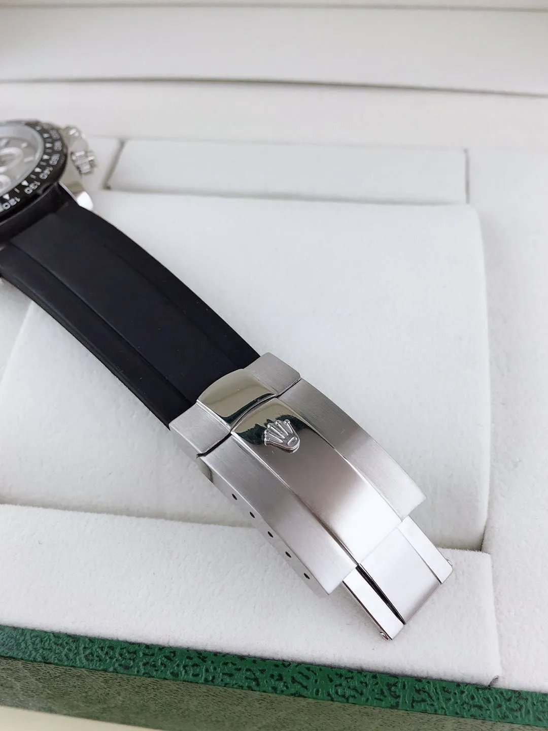 [Foreign Trade Import] 💰970 Daytona New model recommended Rolex. Paired with original imported 8215 machine. Size 40mmx10mm, summer trendy silicone band, worth owning!