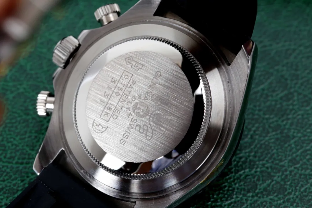 [Foreign Trade Import] 💰970 Rolex --- Distinguished Submariner Series Mechanical Men's Watch! Top men's watch, imported 316 stainless steel case! Mineral super strong mirror, long-lasting wear resistance, ceramic ring with rotatable ring mouth, 316 all-stainless steel band watch, fully automatic mechanical movement, accurate travel time, size 40mm and thickness 11mm, new product exclusive assembly is hot-selling... Bowl beauty display, infinite charm, extraordinary temperament, come and buy, high-quality products are constantly available, [look for the exclusive new background of the first release]